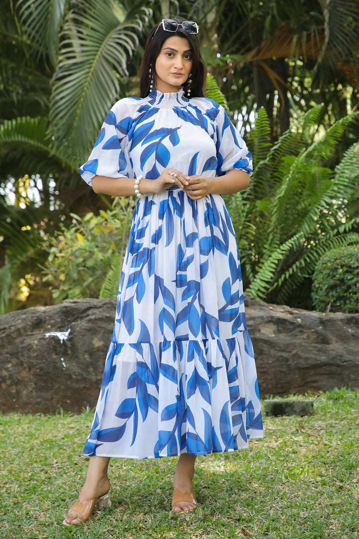 Tufts Blue&White Floral Maxi Dress