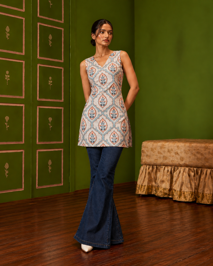 CELIA | Grey Floral Short Kurti
