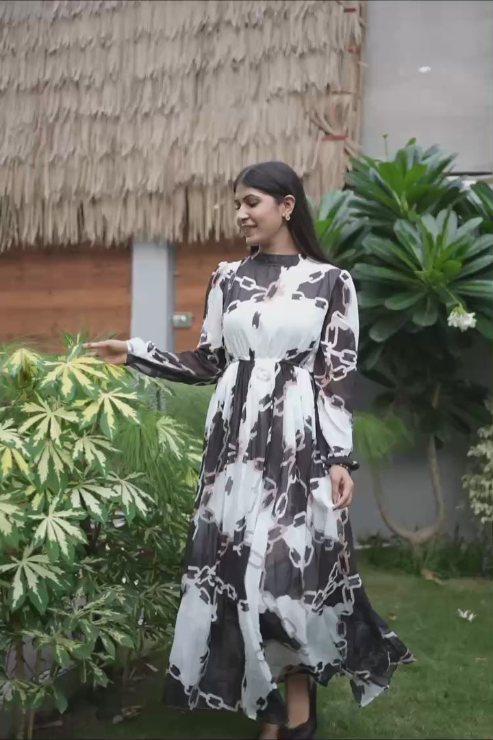 Chain Charm Maxi Dress