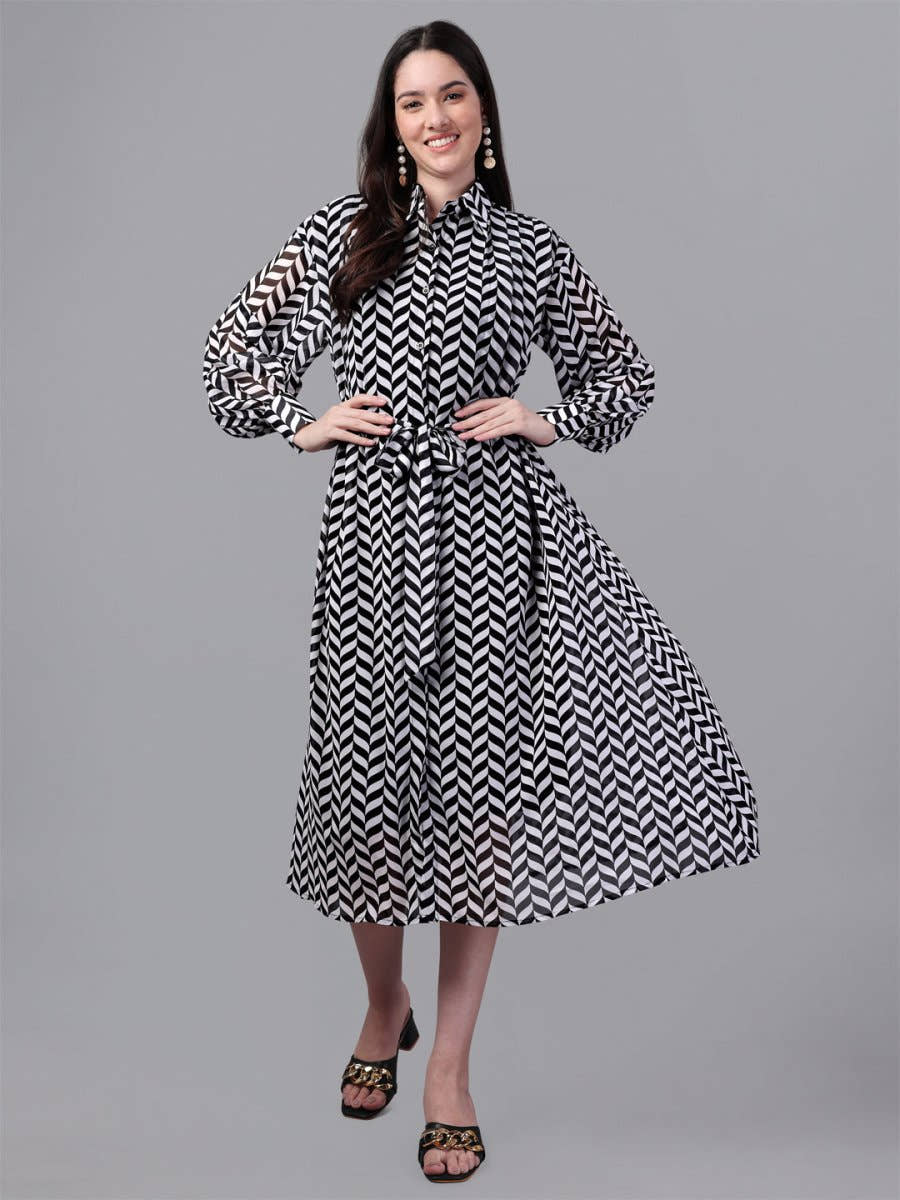 Women western wear black and white Maxi Dress - Masakali.Co®